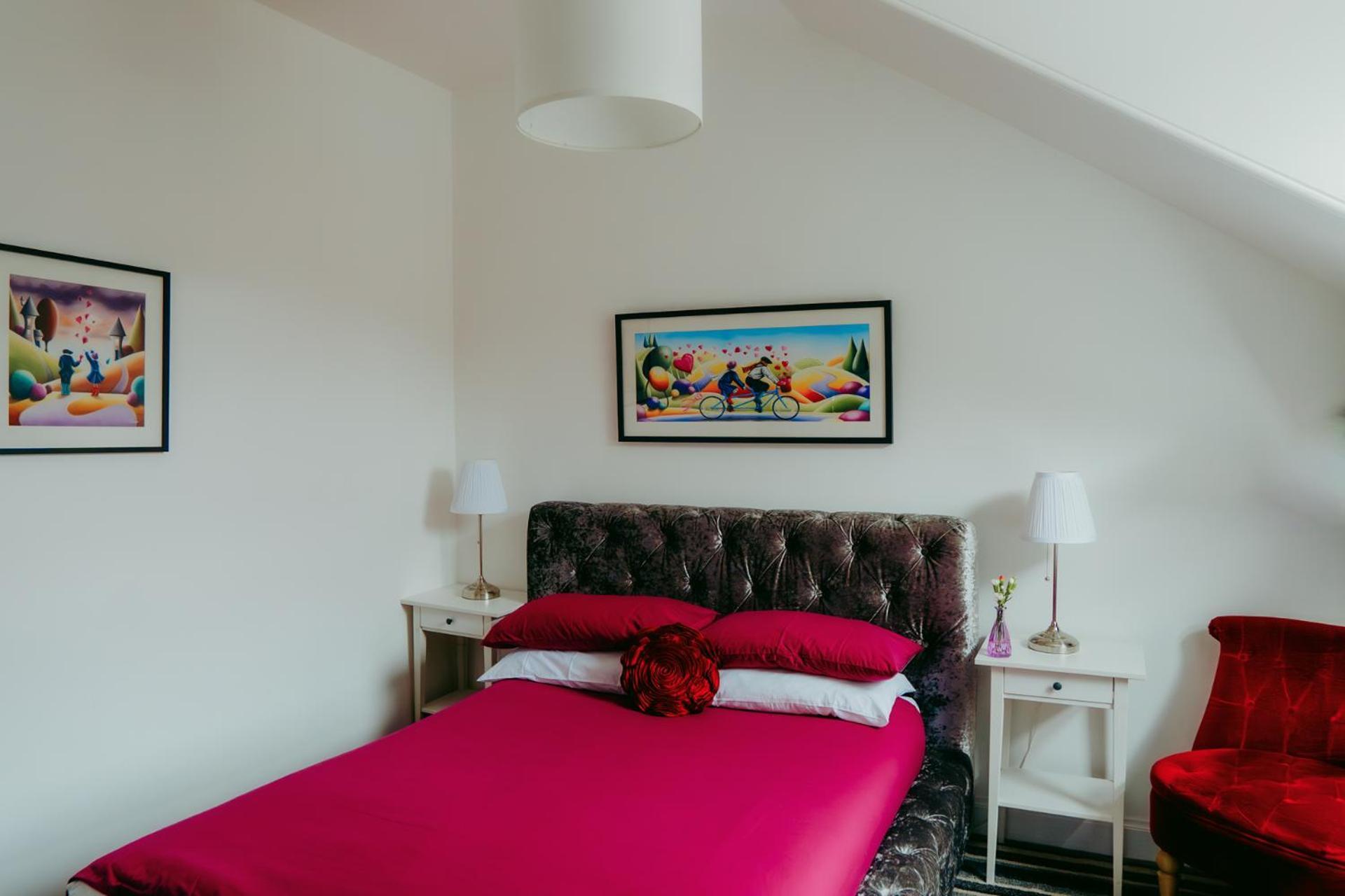 Dawn Break Guest House Ларгс Экстерьер фото